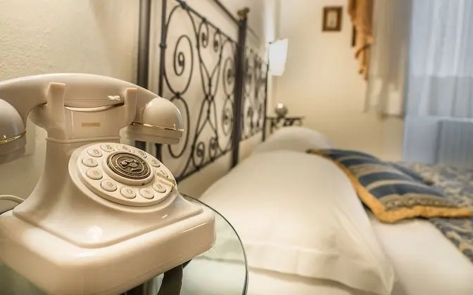 Comfort Tek Büyük veya İki Ayrı Yataklı Oda