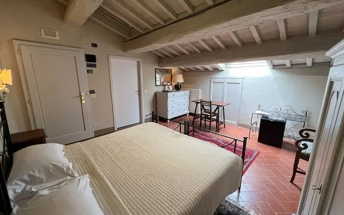 Economy Tek Büyük veya İki Ayrı Yataklı Oda