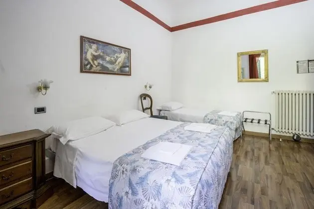 Standard Üç Kişilik Oda