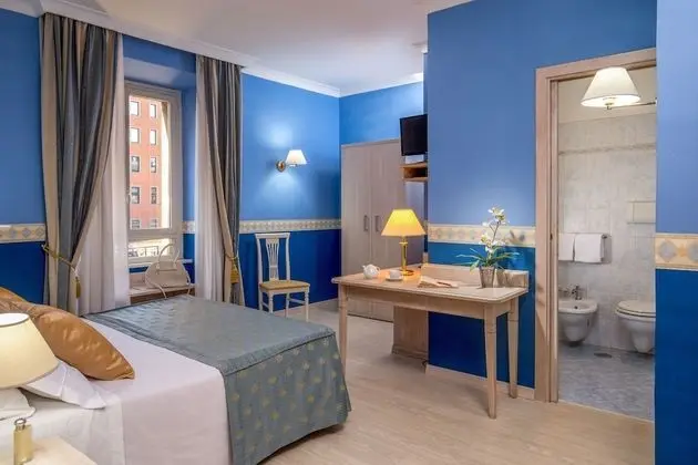 Tek Büyük Yataklı Oda