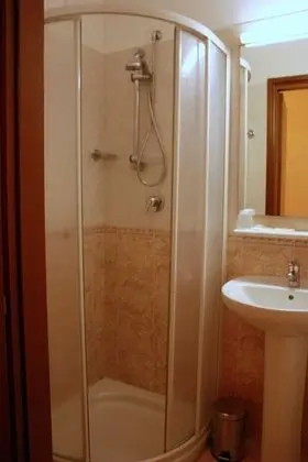 Standard Oda, 1 Çift Kişilik Yatak