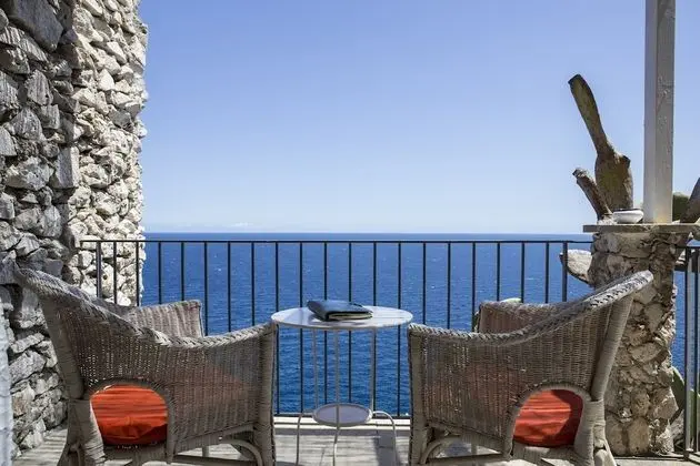 Deluxe Tek Büyük Yataklı Oda, Deniz Manzaralı