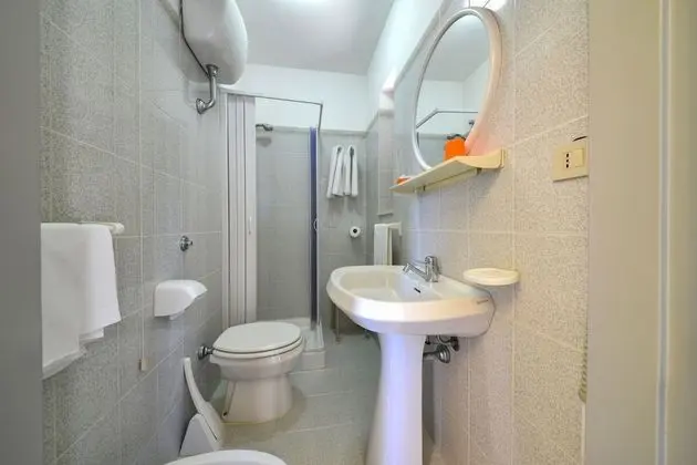 Tek Büyük Yataklı Oda, Bahçe Manzaralı