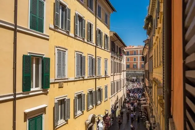 Deluxe Dört Kişilik Oda