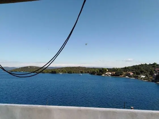 Tek Büyük veya İki Ayrı Yataklı Oda, Teras, Deniz Manzaralı