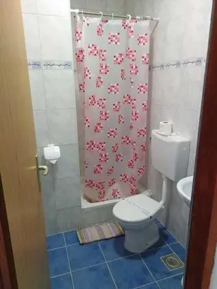 Tek Büyük veya İki Ayrı Yataklı Oda, Teras, Deniz Manzaralı