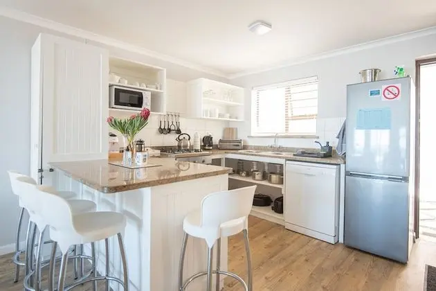 Comfort Dağ Evi, 2 Yatak Odası, Plaj Manzaralı, Okyanusa Sıfır