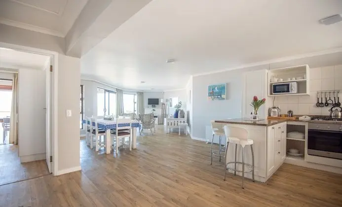 Comfort Dağ Evi, 2 Yatak Odası, Plaj Manzaralı, Okyanusa Sıfır