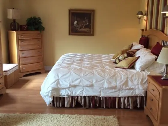 Luxury Tek Büyük Yataklı Oda, Banyolu/Duşlu, Göl Manzaralı (Grand Portal Room)