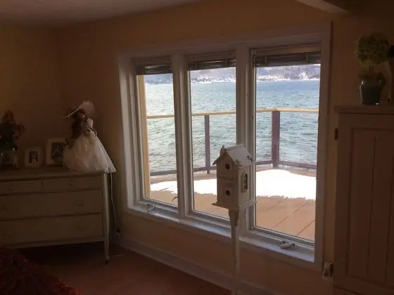 Superior Tek Büyük Yataklı Oda, Banyolu/Duşlu, Göl Manzaralı (Chapel Room)