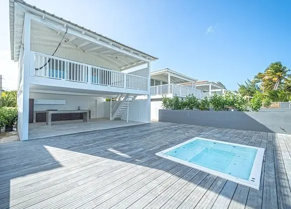 Deluxe Villa (Lorena)