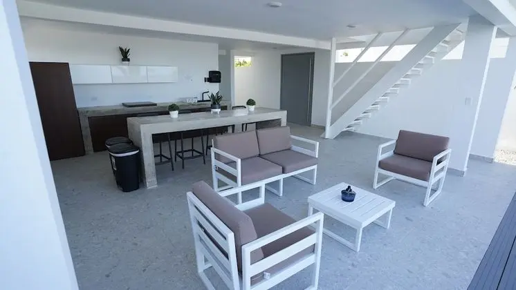 Family Villa (Marcela)