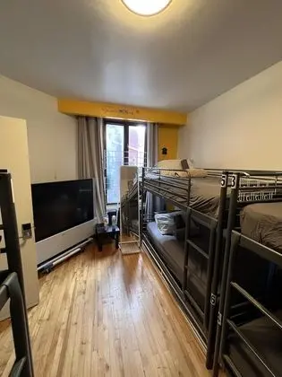 Deluxe Ortak Ranzalı Oda