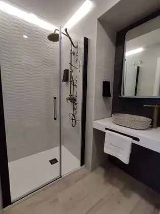 Superior Tek Büyük Yataklı Oda, 1 Çift Kişilik Yatak, Sigara İçilmez, Teras