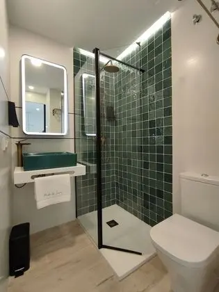 Tek Büyük Yataklı Oda, 1 Çift Kişilik Yatak, Sigara İçilmez