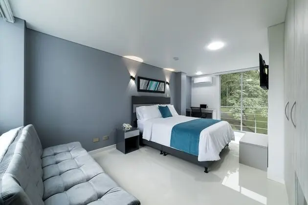 Standard Tek Büyük Yataklı Oda