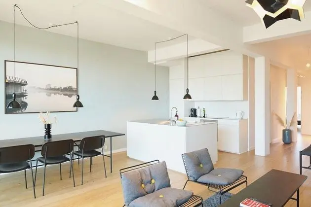 2 bedroom spacious apartment for 6