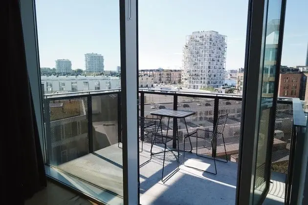 2 bedroom spacious apartment for 6