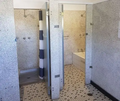 Deluxe Oda, 1 Büyük (Queen) Boy Yatak, Ortak Banyo