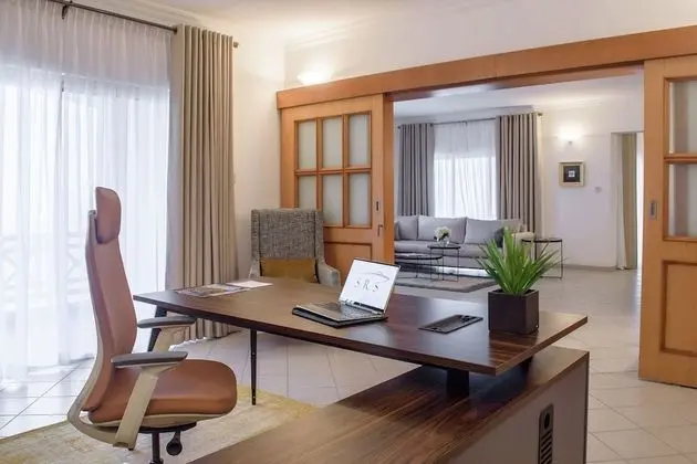 Signature Çatı Katı Süiti (Penthouse)