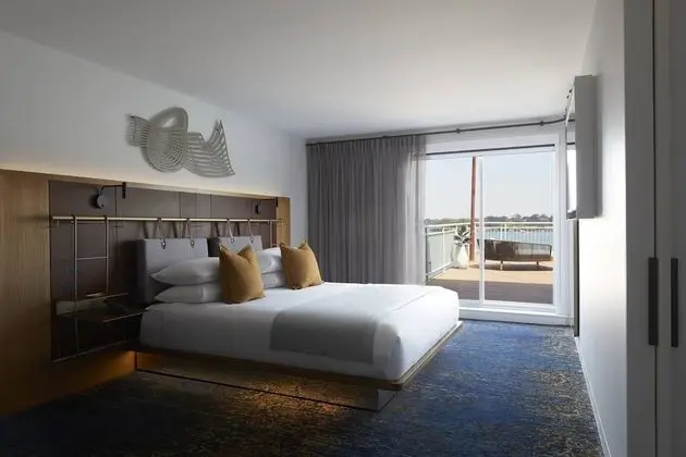 Süit, 1 En Büyük (King) Boy Yatak, Balkon, Manzaralı (Water Suite)
