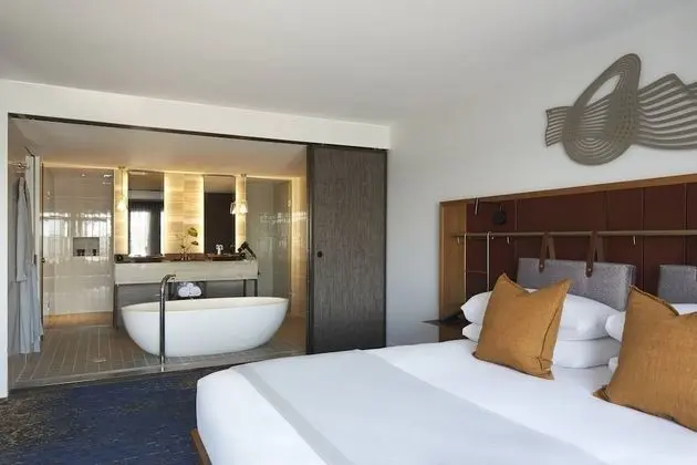 Süit, 1 En Büyük (King) Boy Yatak, Balkon, Manzaralı (Water Suite)