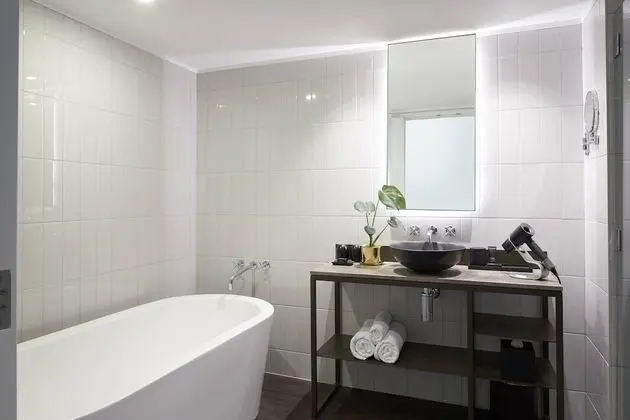 Süit, 1 En Büyük (King) Boy Yatak, Balkon, Manzaralı (Water Suite)