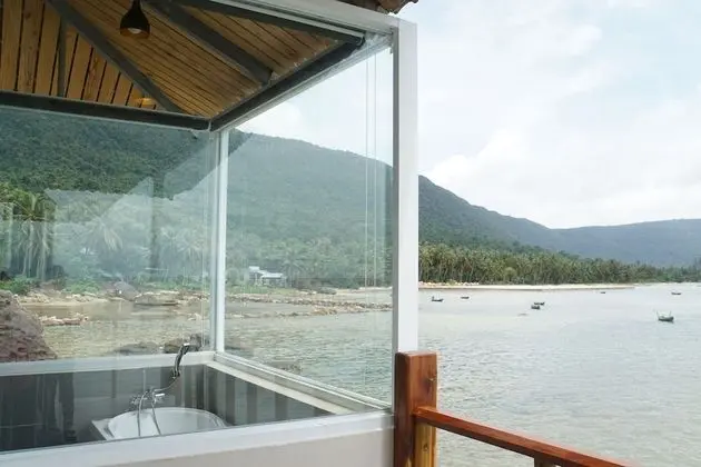 Villa (On The Sea)