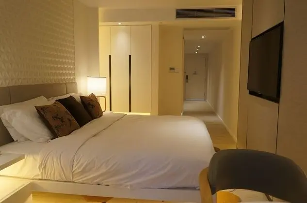 Deluxe Tek Büyük Yataklı Oda, Balkon, Dağ Manzaralı