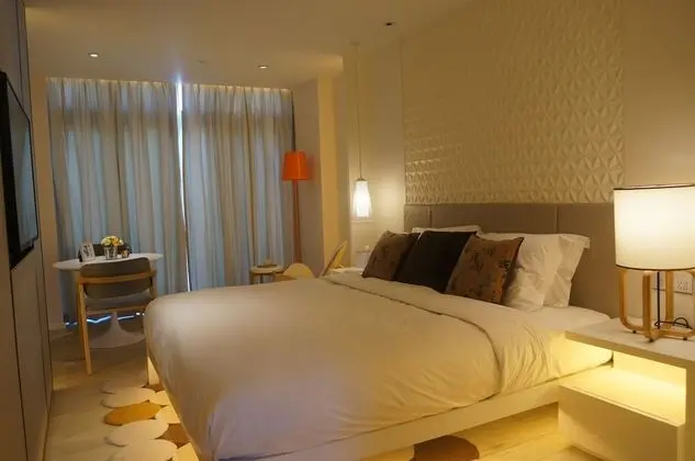 Deluxe Tek Büyük Yataklı Oda, Balkon, Dağ Manzaralı