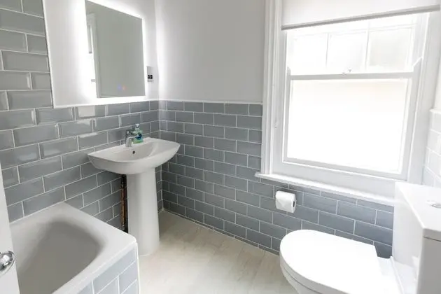 Luxury Apart Daire, Banyolu/Duşlu, Deniz Manzaralı (Pier View Apartment)