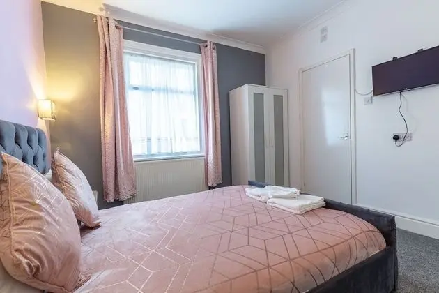 Deluxe Tek Büyük Yataklı Oda, Banyolu/Duşlu