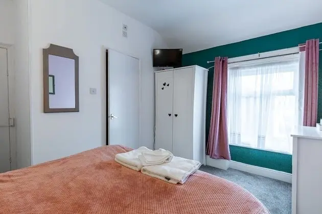Deluxe Tek Büyük Yataklı Oda, Banyolu/Duşlu