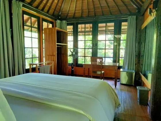 Honeymoon Bungalov, 1 Yatak Odası, Avlu Manzaralı, Havuz Kenarı