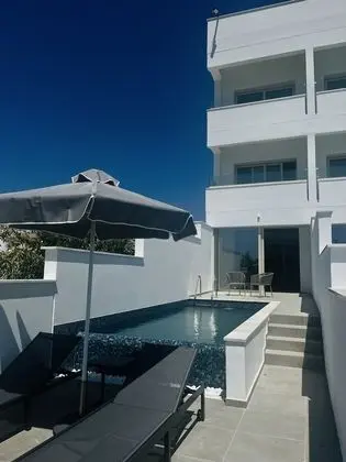 Stüdyo Süit, Kişiye Özel Havuzlu, Deniz Manzaralı