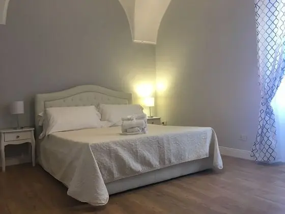 Classic Tek Büyük Yataklı Oda, Balkon, Şehir Manzaralı