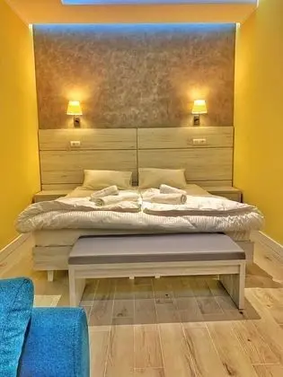 Comfort Tek Büyük Yataklı Oda