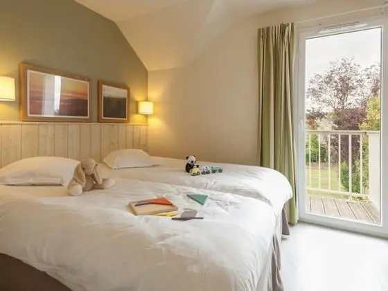 Ev Superior One Bedroom