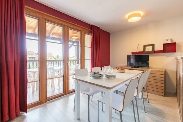 Apart Daire, 2 Yatak Odası, Bahçe Manzaralı