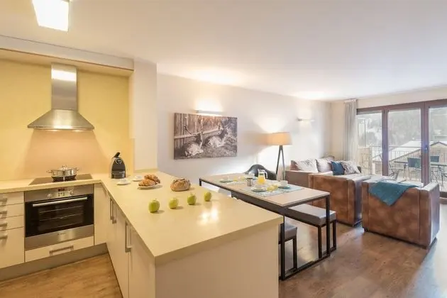 Apart Daire, 4 Yatak Odası, Dağ Manzaralı