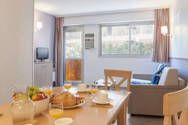 Apart Daire Capacity 6