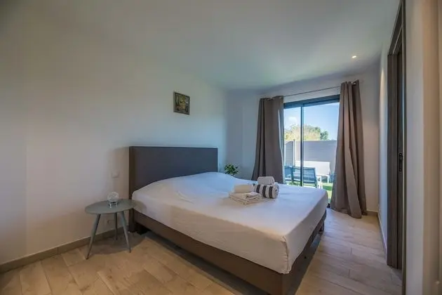 Villa, 4 Yatak Odası, Kişiye Özel Havuzlu