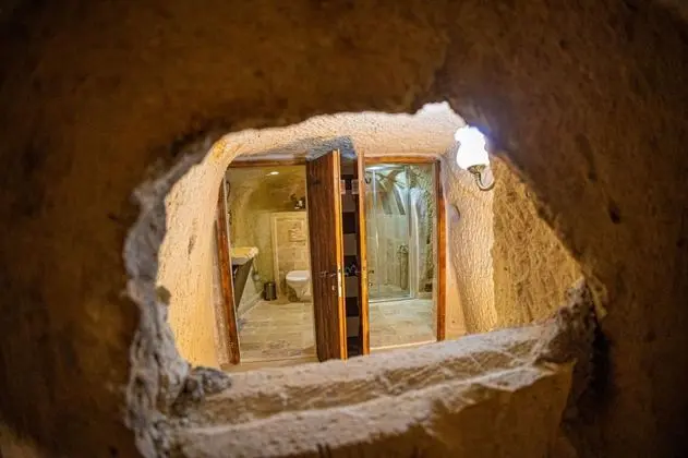 King Cave Suite, , Jakuzili