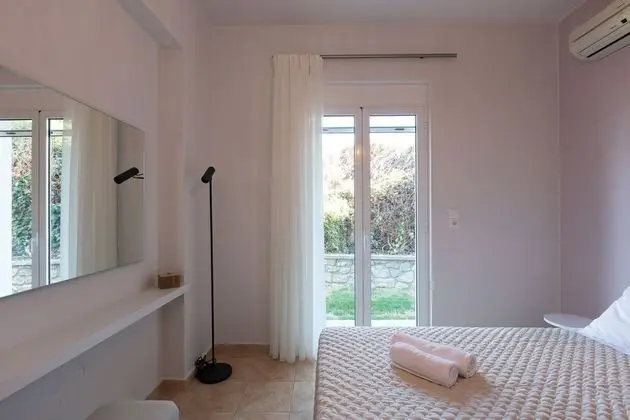 Five Bedroom Villa