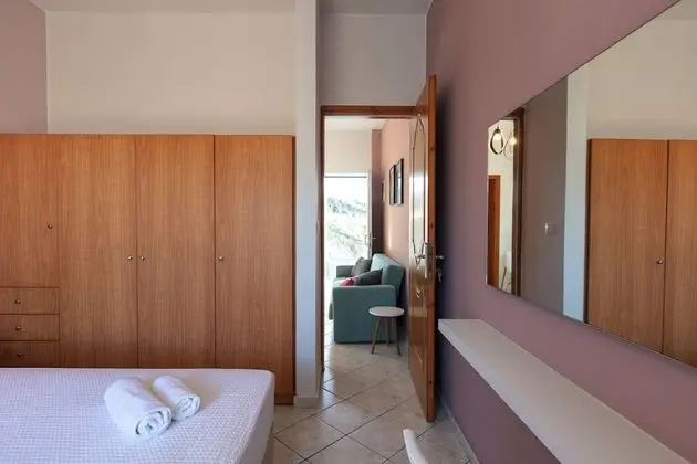Five Bedroom Villa