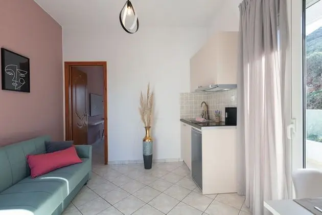 Five Bedroom Villa