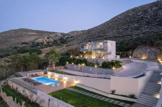 Five Bedroom Villa