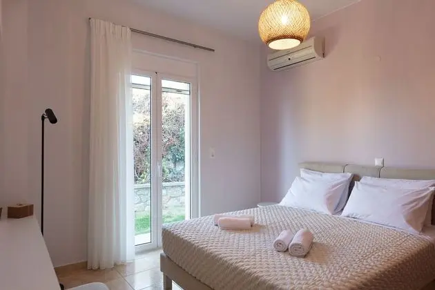 Two Bedroom Apartment with Sea View