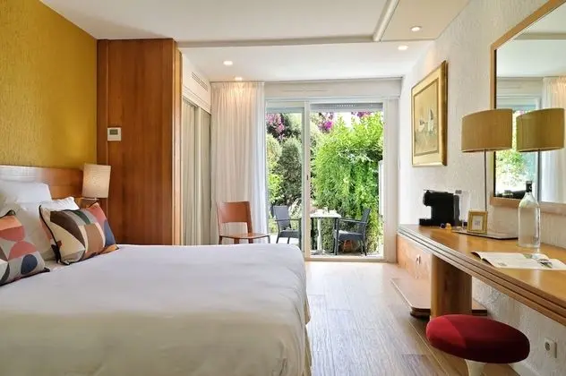 Chambre Double Supérieure, vue parc