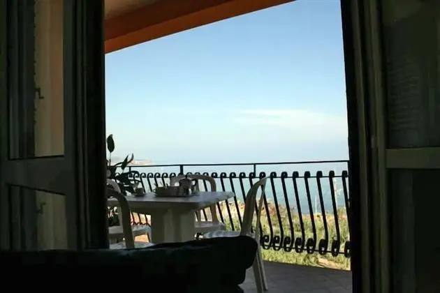 Panoramic Apart Daire, Deniz Manzaralı